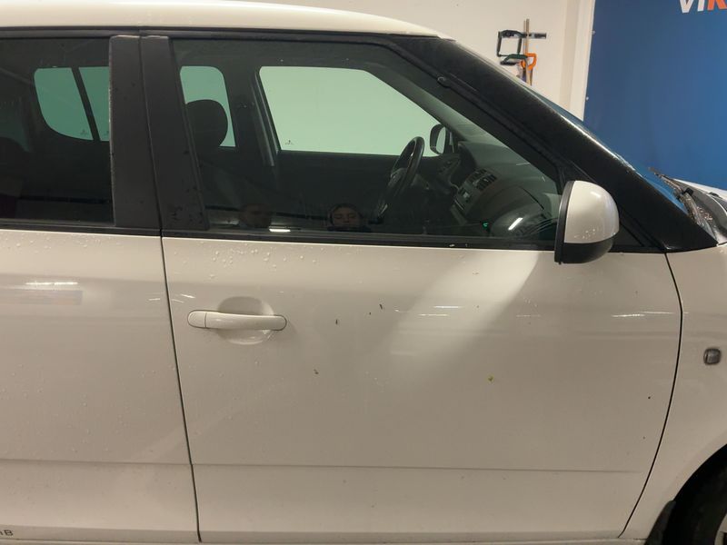 Skoda Fabia 1.2 TSI Ambition 2014 – снимка 10