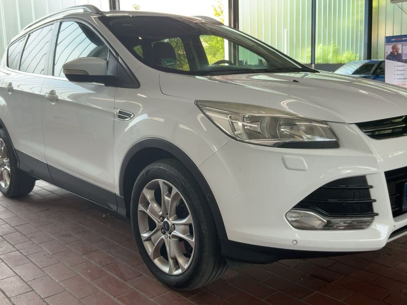 Ford Kuga 2.0 TDCi Titanium 2013 – снимка 12