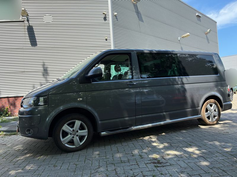 Volkswagen T5 Transporter 2.0 TDI Kasten Edition 2013 – снимка 2