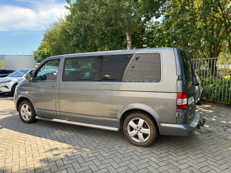 Volkswagen T5 Transporter 2.0 TDI Kasten Edition 2013 – снимка 3