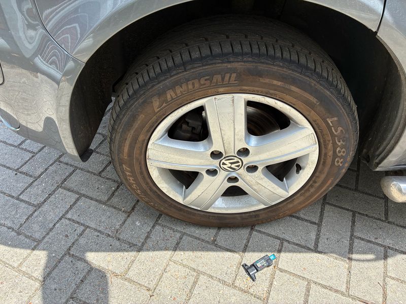 Volkswagen T5 Transporter 2.0 TDI Kasten Edition 2013 – снимка 15