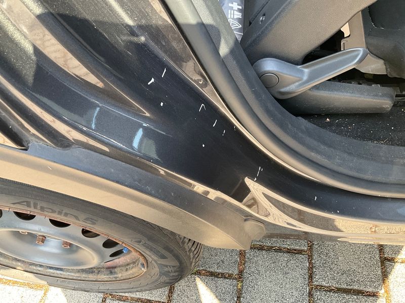 Peugeot 5008 1.2 PureTech Active 2019 – снимка 25