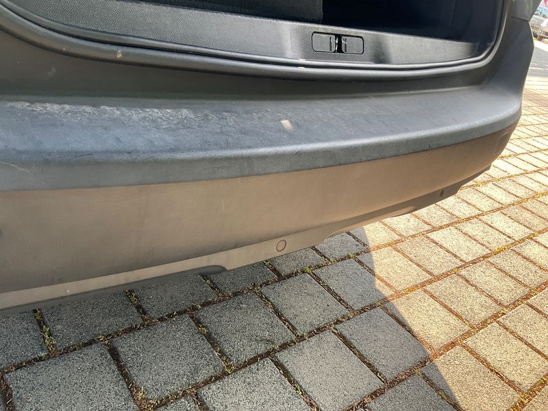 Peugeot 5008 1.2 PureTech Active 2019 – снимка 42