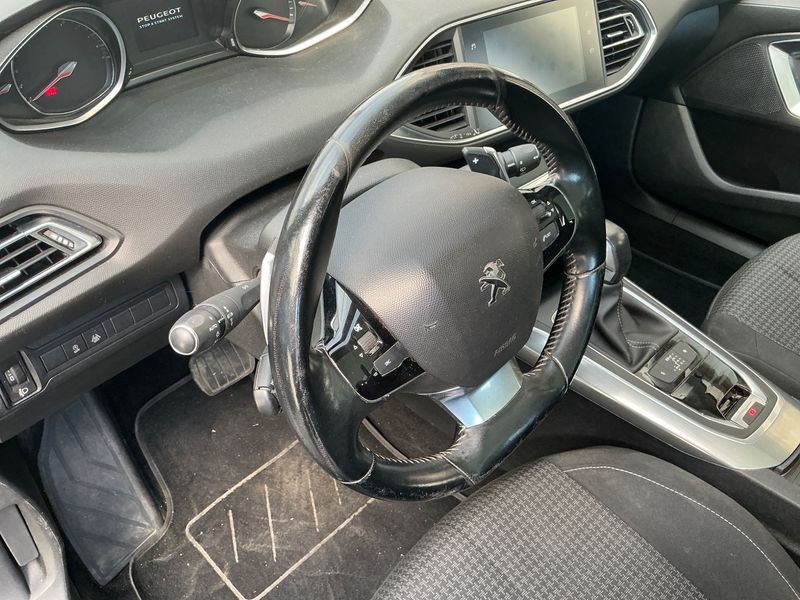Peugeot 308 1.5 Blue-HDi Active Business 2019 – снимка 24