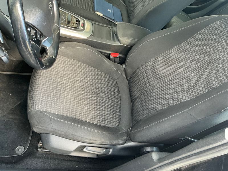 Peugeot 308 1.5 Blue-HDi Active Business 2019 – снимка 23