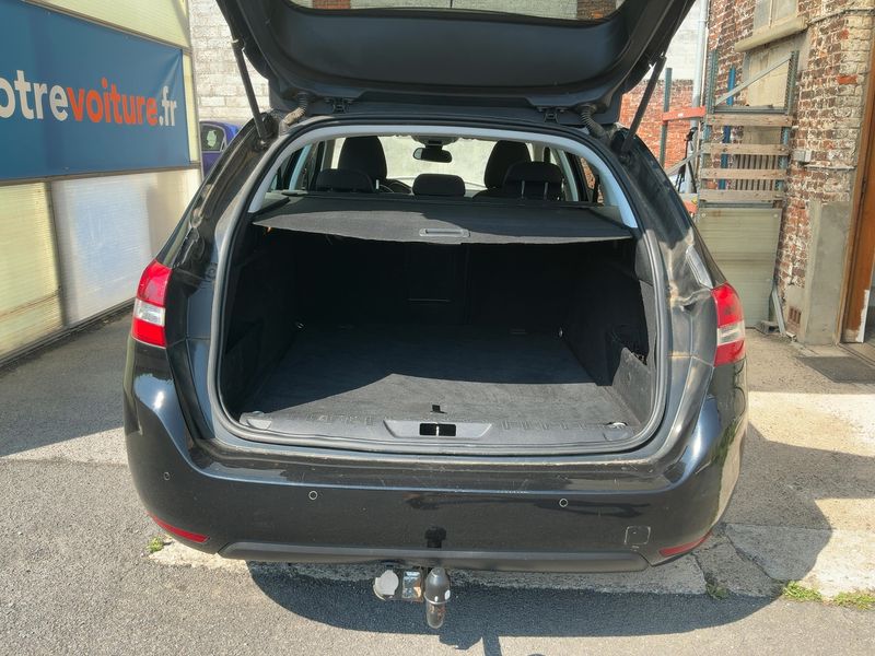 Peugeot 308 1.5 Blue-HDi Active Business 2019 – снимка 15