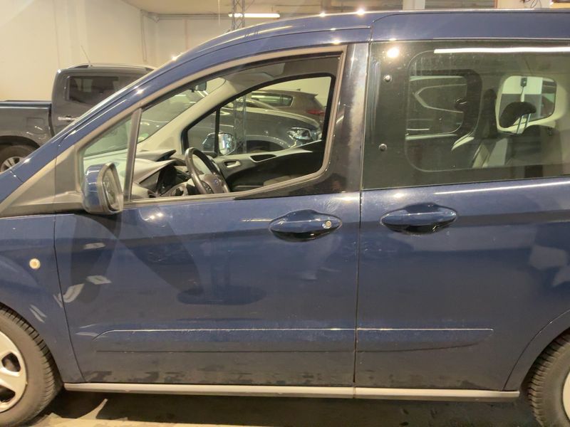 Ford Tourneo 1.0 EcoBoost Trend 2018 – снимка 4