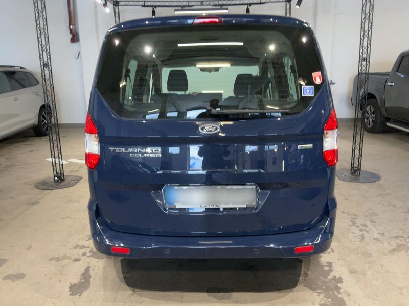 Ford Tourneo 1.0 EcoBoost Trend 2018 – снимка 7