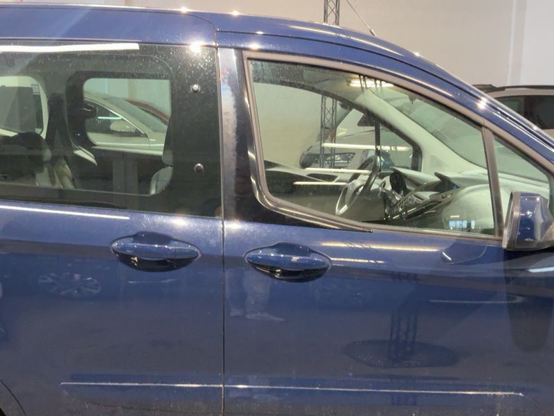 Ford Tourneo 1.0 EcoBoost Trend 2018 – снимка 10