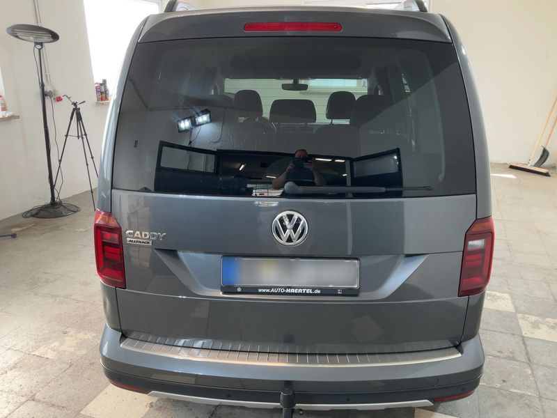 Volkswagen Caddy 1.4 TSI Alltrack BlueMotion Tech 2020 – снимка 7