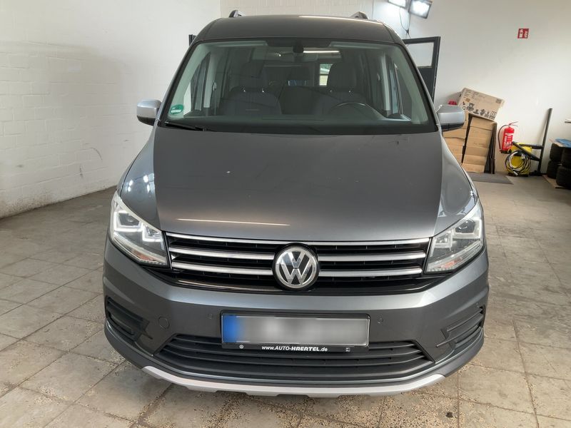 Volkswagen Caddy 1.4 TSI Alltrack BlueMotion Tech 2020 – снимка 14