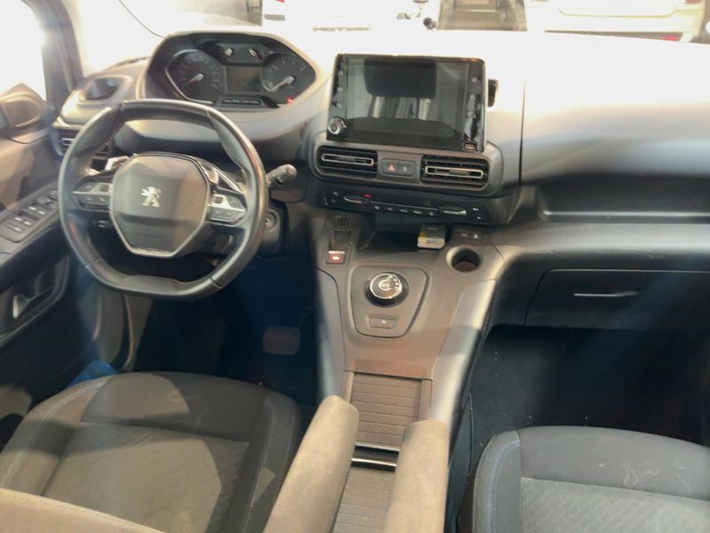 Peugeot Rifter 1.2 PureTech Allure L1 2019 – снимка 17