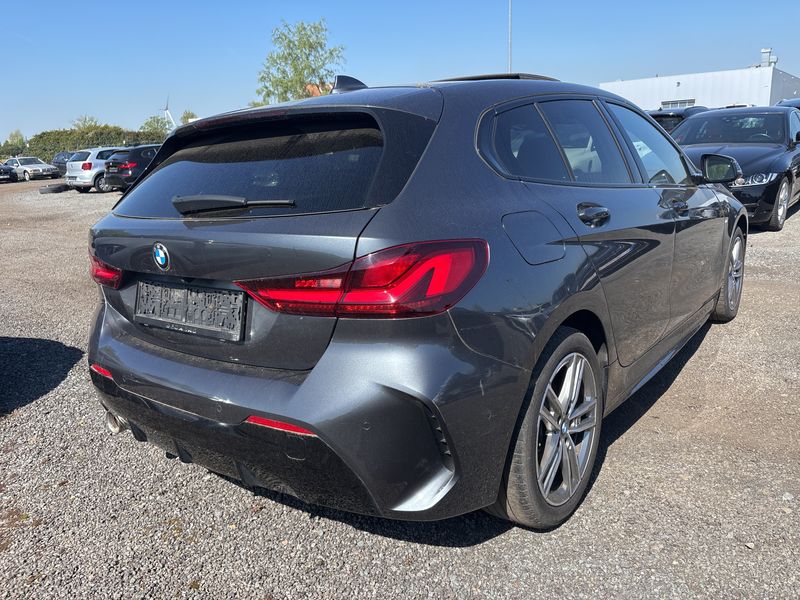 BMW 1er 118i M Sport 2021 – снимка 5