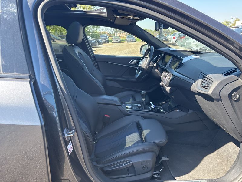 BMW 1er 118i M Sport 2021 – снимка 10