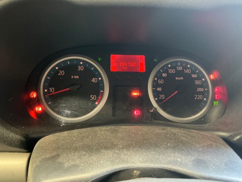 Renault Clio 1.5 dCi Campus Pack Sport 2006 – снимка 4
