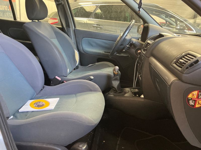 Renault Clio 1.5 dCi Campus Pack Sport 2006 – снимка 3