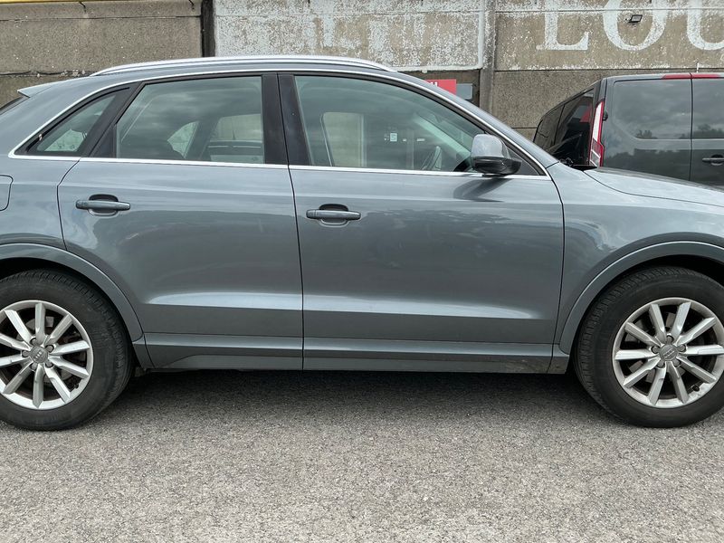 Audi Q3 2.0 TDI quattro Sport 2015 – снимка 10