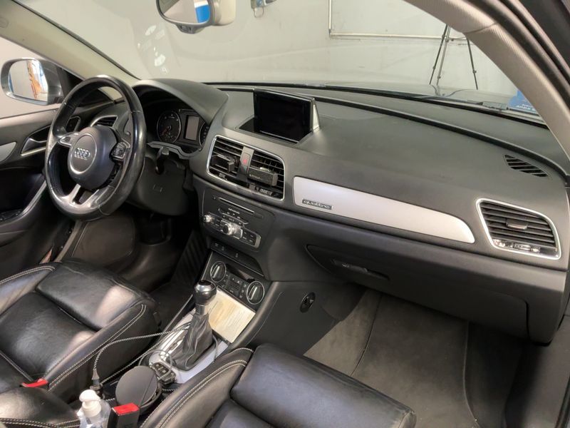 Audi Q3 2.0 TDI quattro Sport 2015 – снимка 17