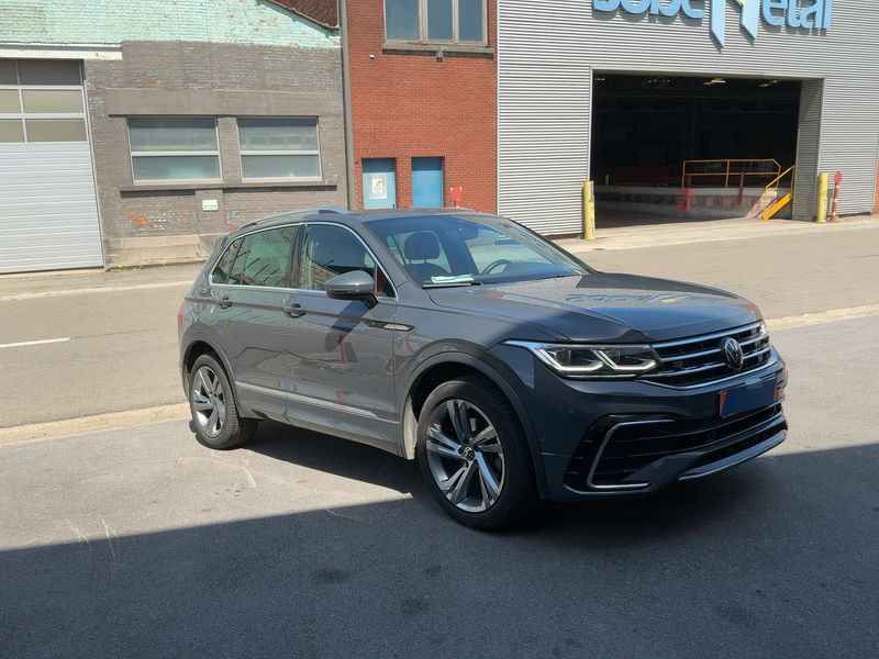 Volkswagen Tiguan 1.5 TSI ACT R-Line 2023 – снимка 12
