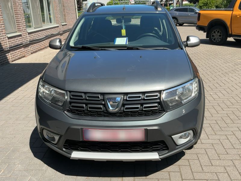 Dacia Sandero 1.5 dCi Stepway Celebration 2017 – снимка 14