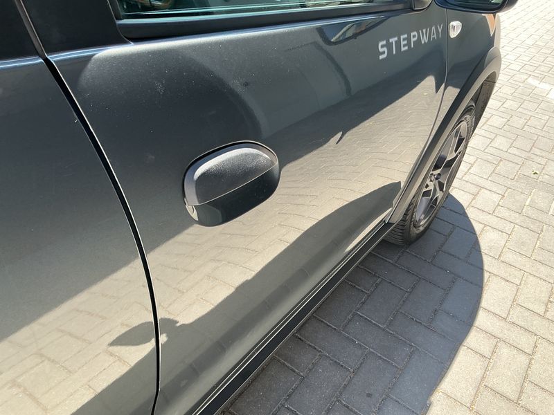 Dacia Sandero 1.5 dCi Stepway Celebration 2017 – снимка 25