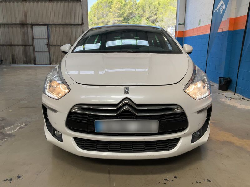 Citroen DS5 2.0 HDi Style 2015 – снимка 14