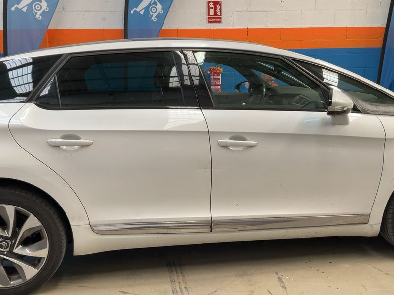 Citroen DS5 2.0 HDi Style 2015 – снимка 10