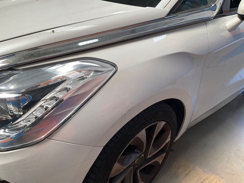 Citroen DS5 2.0 HDi Style 2015 – снимка 28