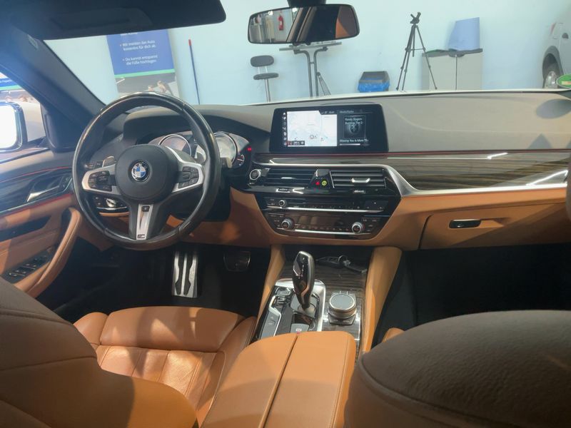 BMW 5er 540i xDrive M Sport 2018 – снимка 18