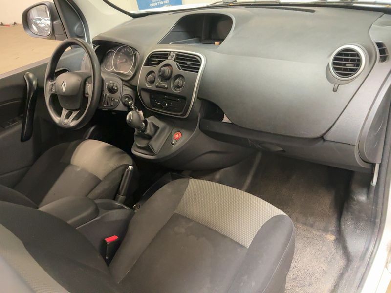 Renault Kangoo 1.5 BLUE dCi Express Extra Série Spéciale 2021 – снимка 17