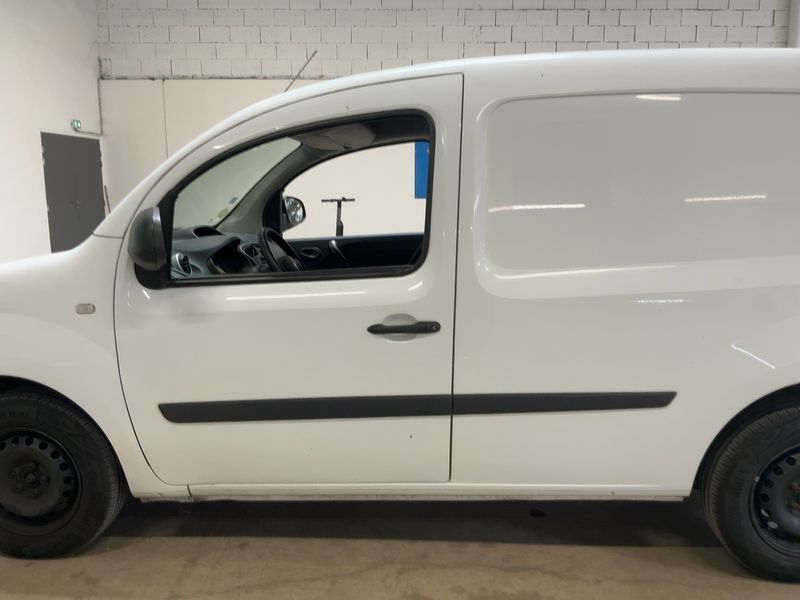 Renault Kangoo 1.5 BLUE dCi Express Extra Série Spéciale 2021 – снимка 4