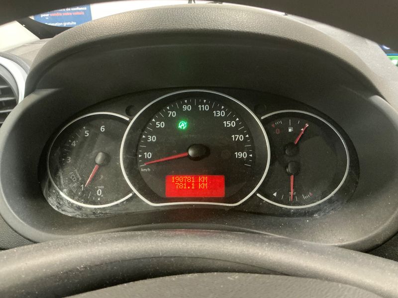 Renault Kangoo 1.5 BLUE dCi Express Extra Série Spéciale 2021 – снимка 18