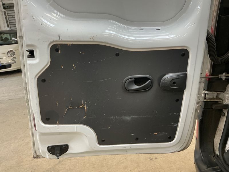 Renault Kangoo 1.5 BLUE dCi Express Extra Série Spéciale 2021 – снимка 27
