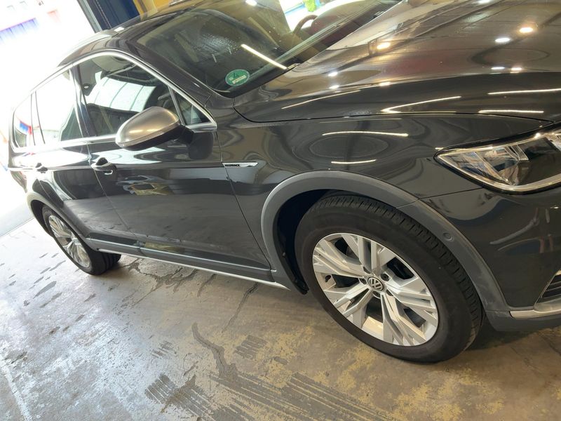 Volkswagen Passat Alltrack 2.0 TDI 4Motion BlueMotion Tech 2018 – снимка 12