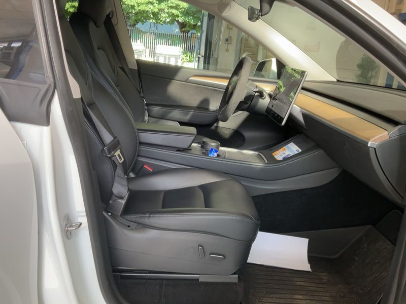 Tesla Model Y Max Range Dual AWD AWD 2021 – снимка 16