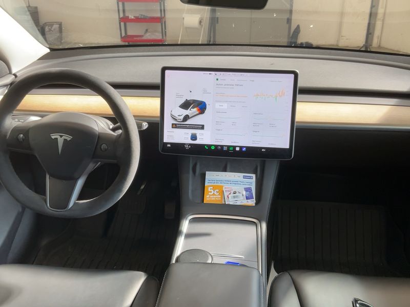 Tesla Model Y Max Range Dual AWD AWD 2021 – снимка 17
