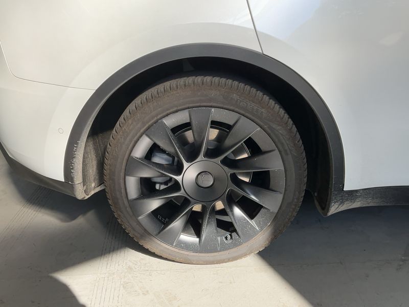 Tesla Model Y Max Range Dual AWD AWD 2021 – снимка 9