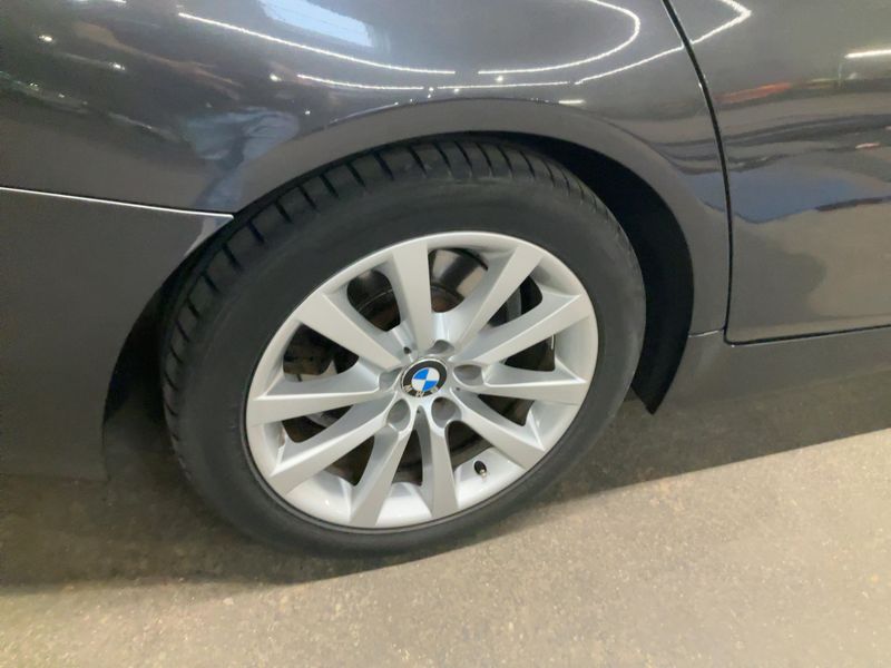 BMW 5er 530d 2011 – снимка 18