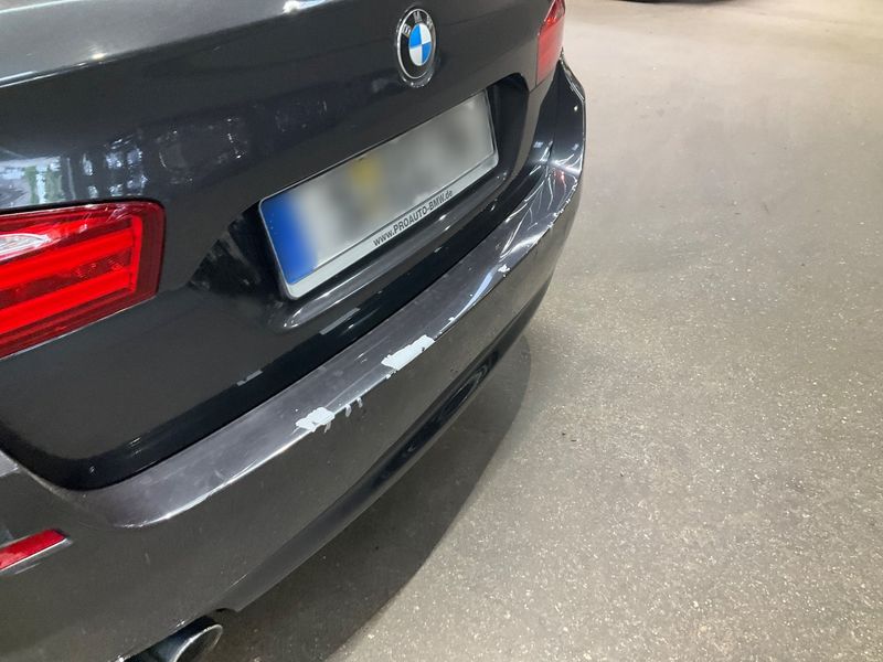 BMW 5er 530d 2011 – снимка на щета