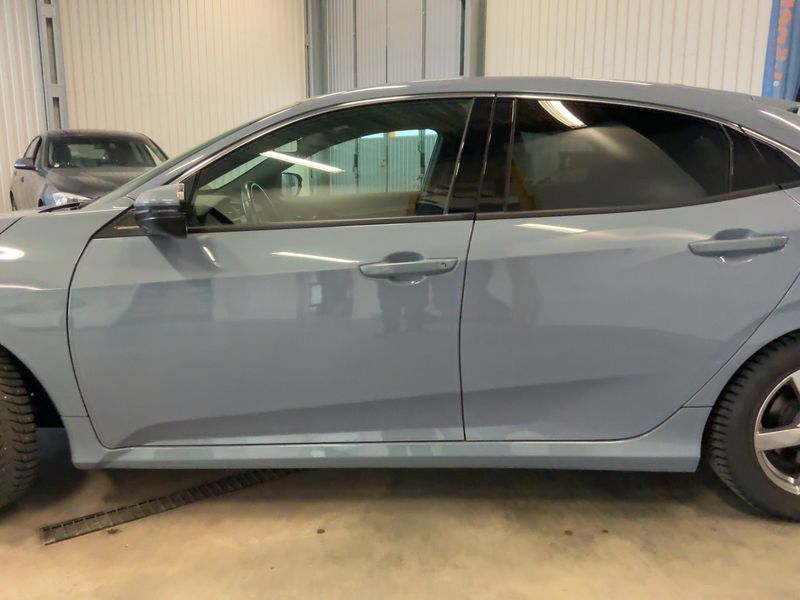 Honda Civic 1.0 VTEC Elegance 2019 – снимка 4