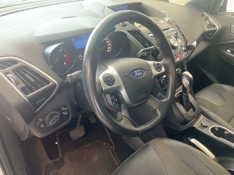 Ford Kuga 2.0 TDCi Titanium 2014 – снимка 23