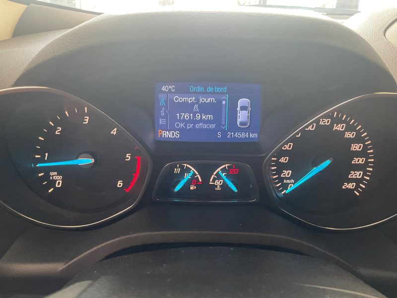 Ford Kuga 2.0 TDCi Titanium 2014 – снимка 18