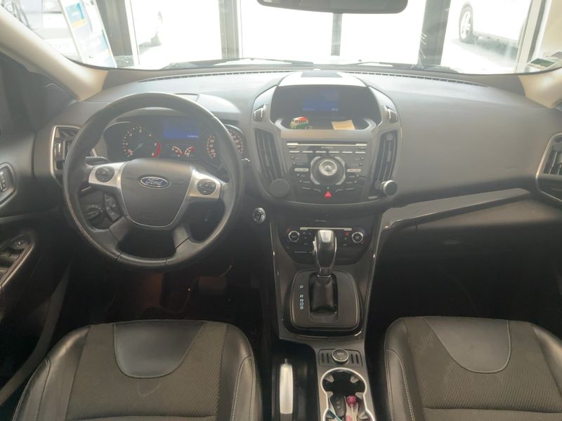 Ford Kuga 2.0 TDCi Titanium 2014 – снимка 17