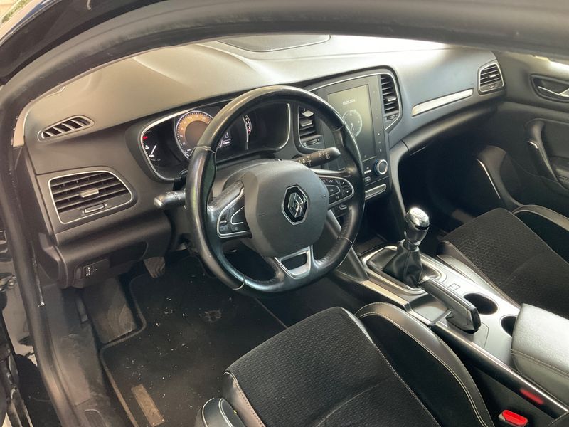 Renault Megane 1.5 dCi Energy Intens 2017 – снимка 22