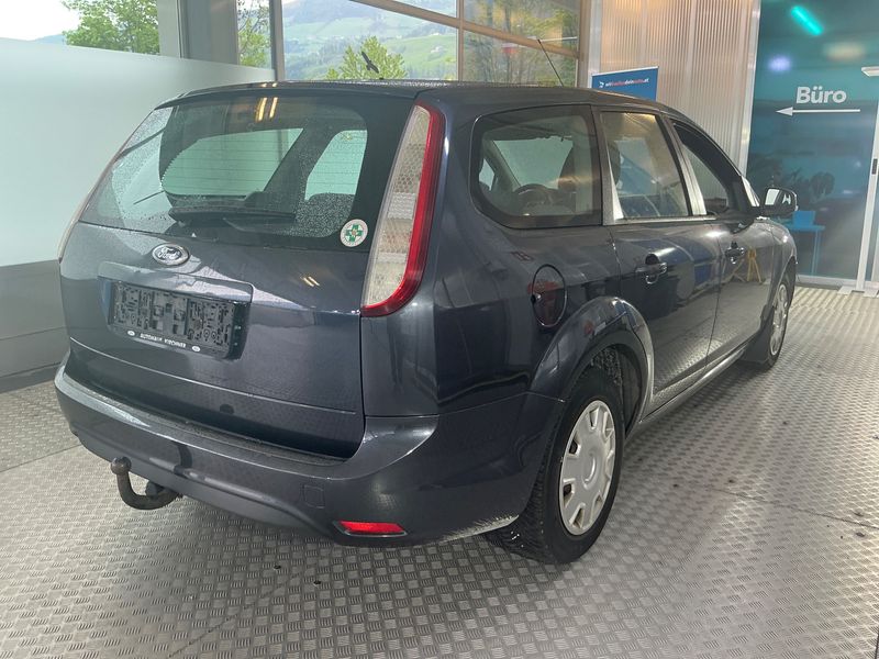 Ford Focus 1.6 TDCi Trend 2010 – снимка 2