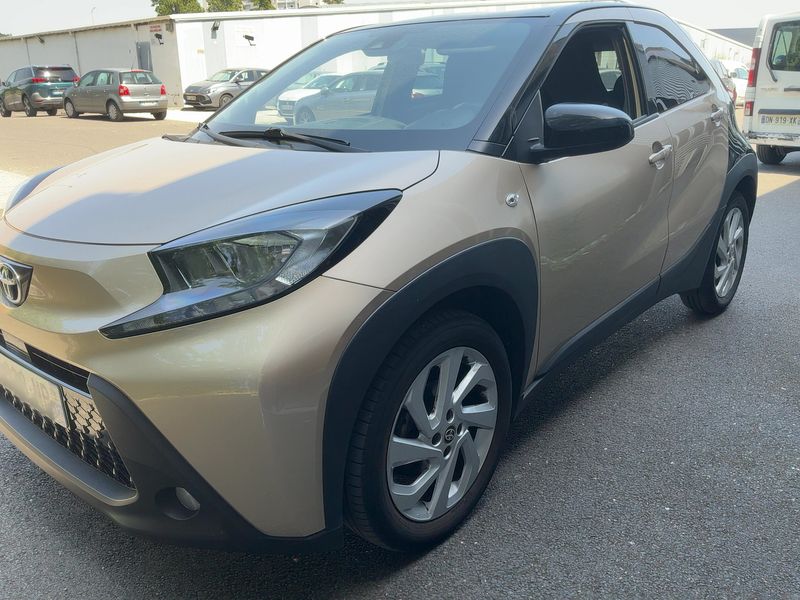 Toyota Aygo X 1.0 VVT-i Design 2022 – снимка 2