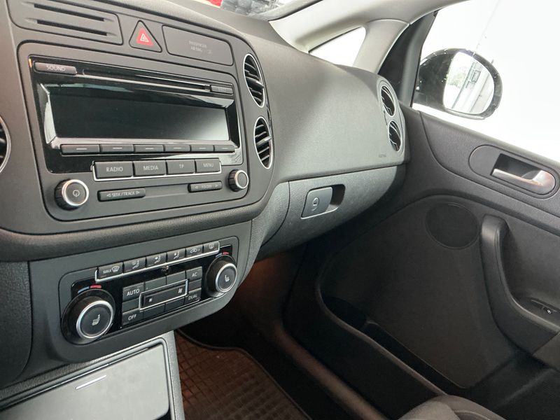 Volkswagen Golf VI Plus 1.2 TSI Style 2012 – снимка 32