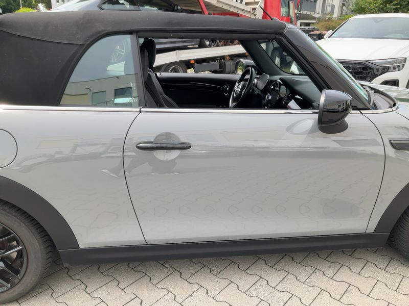 MINI Cabrio Cooper Classic Trim 2021 – снимка 10