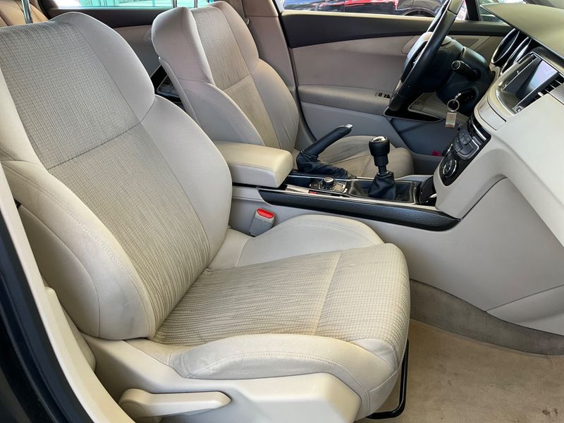 Peugeot 508 2.0 HDi Active 2011 – снимка 3