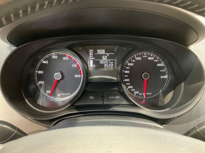 Seat Ibiza 1.4 Style Salsa 2013 – снимка 4
